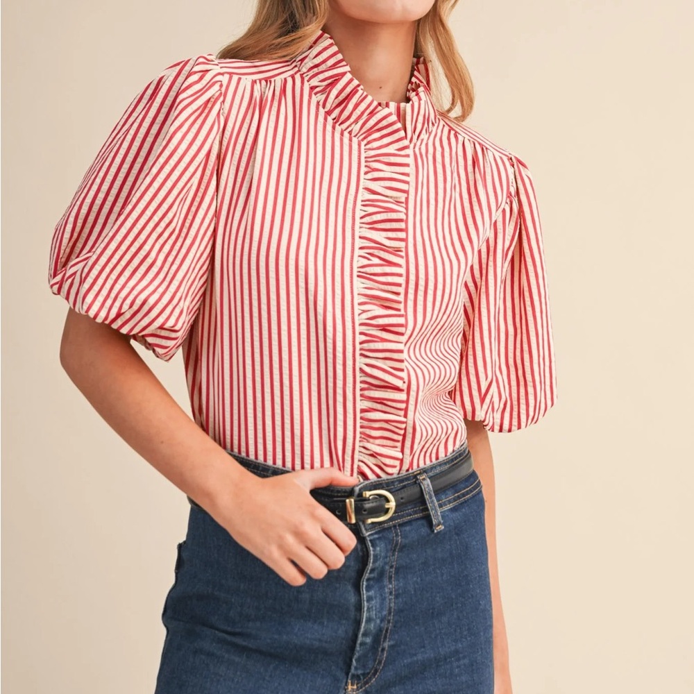 entro Red and White Striped Ruffle-Front Puff Sleeve Blouse